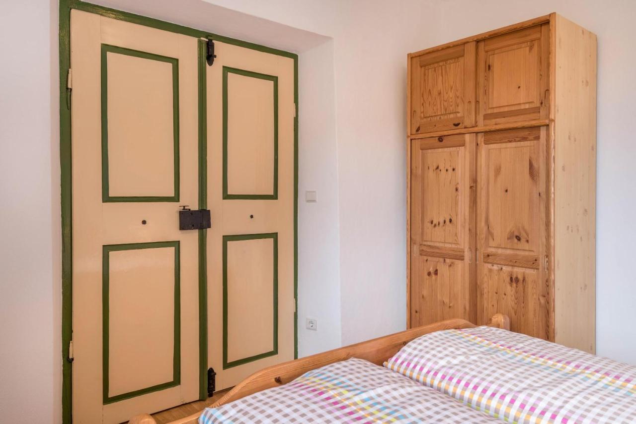 Sallrain Hof Apartment 2 Колалбо Екстериор снимка